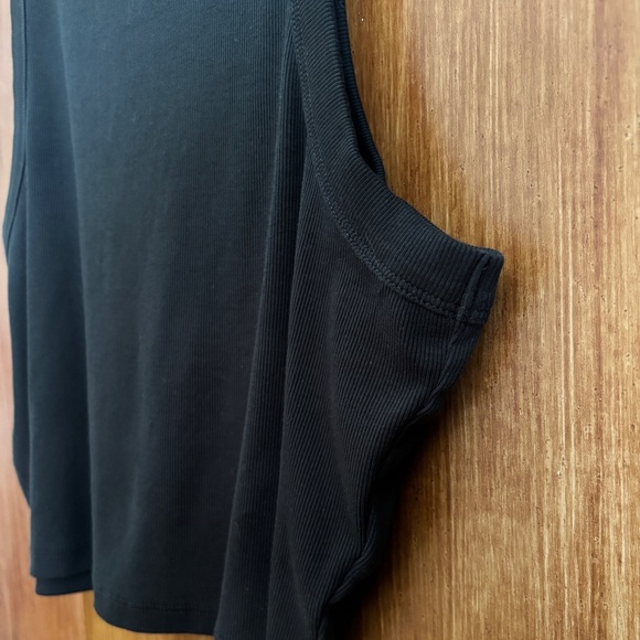 Madewell Supima® Rib Crop Tank | Ribbed, Cropped Tank Top in Black | Women’s XL - Picture 5 of 16